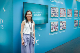 Ms Deaky Wong