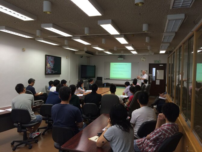 Examples of successful clinical medicine projects initiated in a small data environment were discussed.