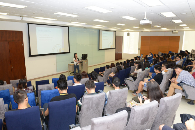 Alumni sharing