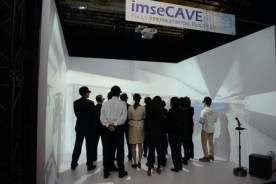 Vistors from BOC are listening to the introduction delivered by IMSE staff.
