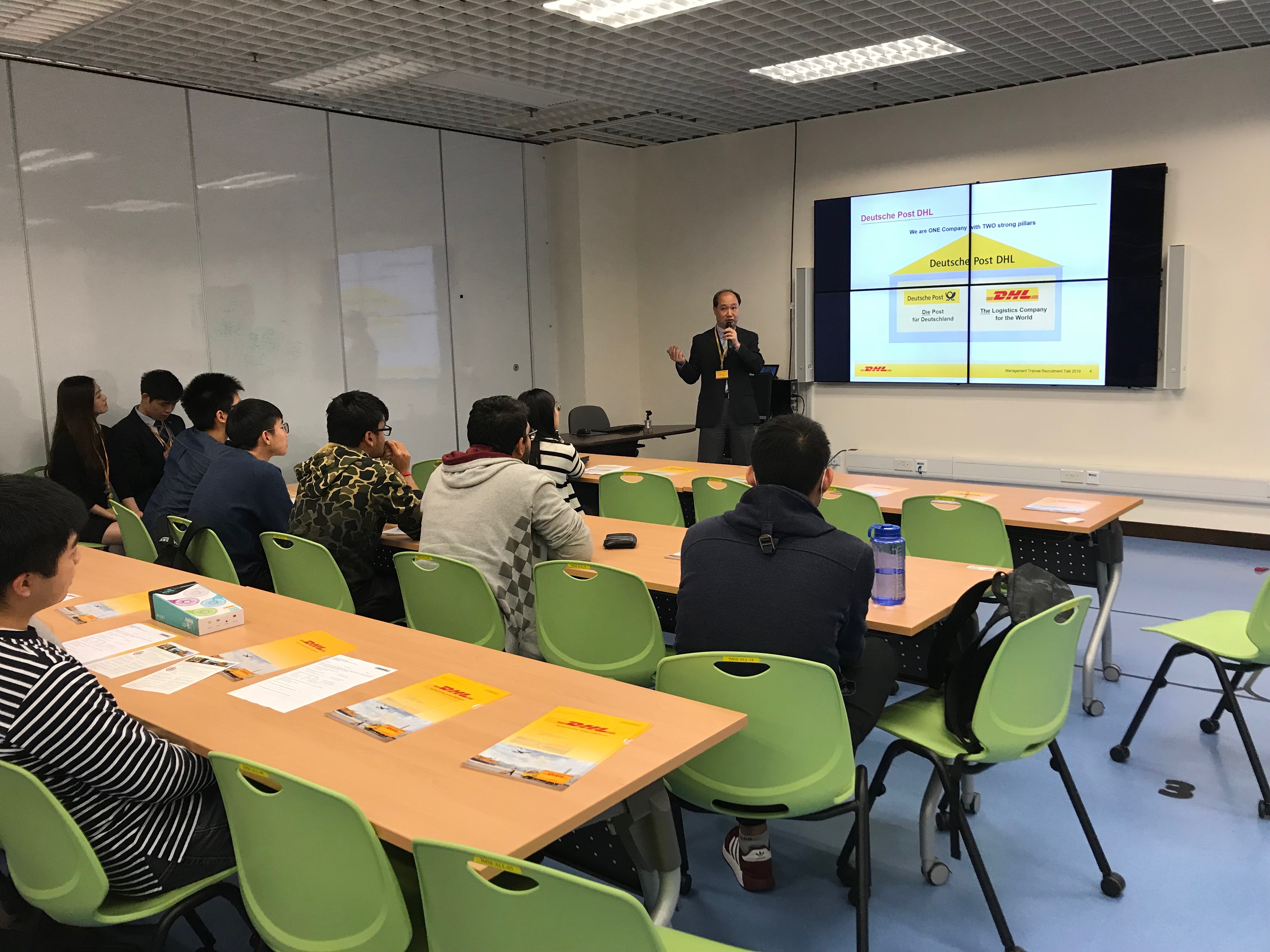 Dr. K K Lai introducing the DHL MT Programme